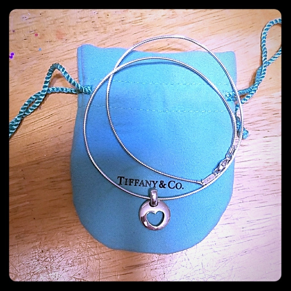 Authentic Tiffany Round Stencil Heart Necklace
